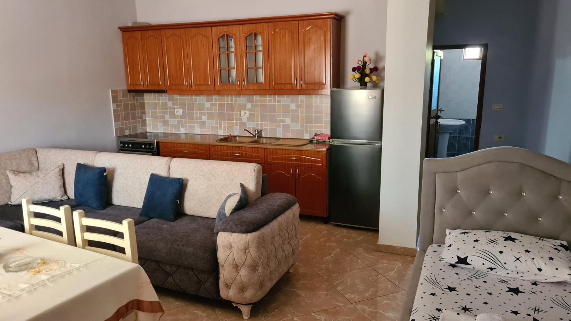 Villa Reshat Caca 사밀 외부 사진