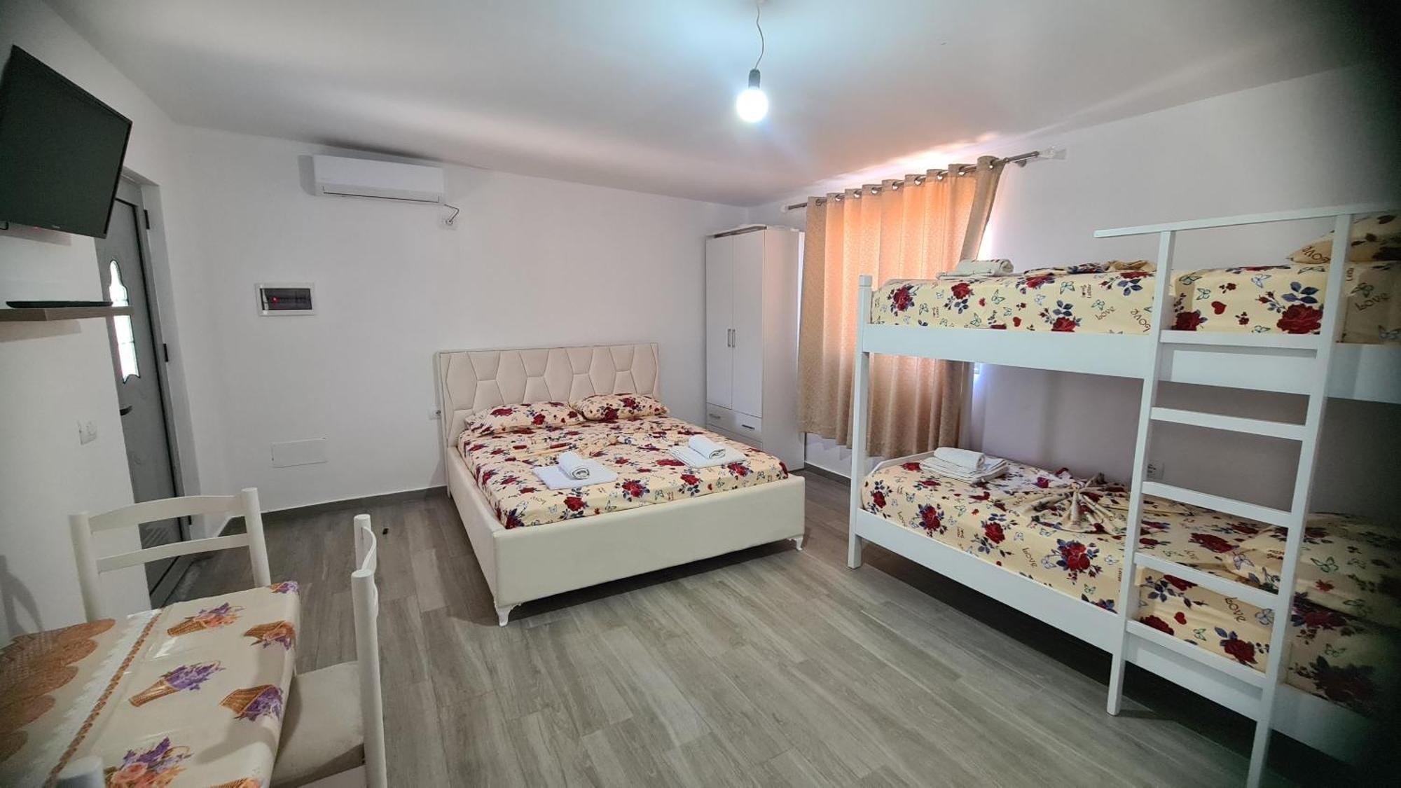 Villa Reshat Caca 사밀 외부 사진