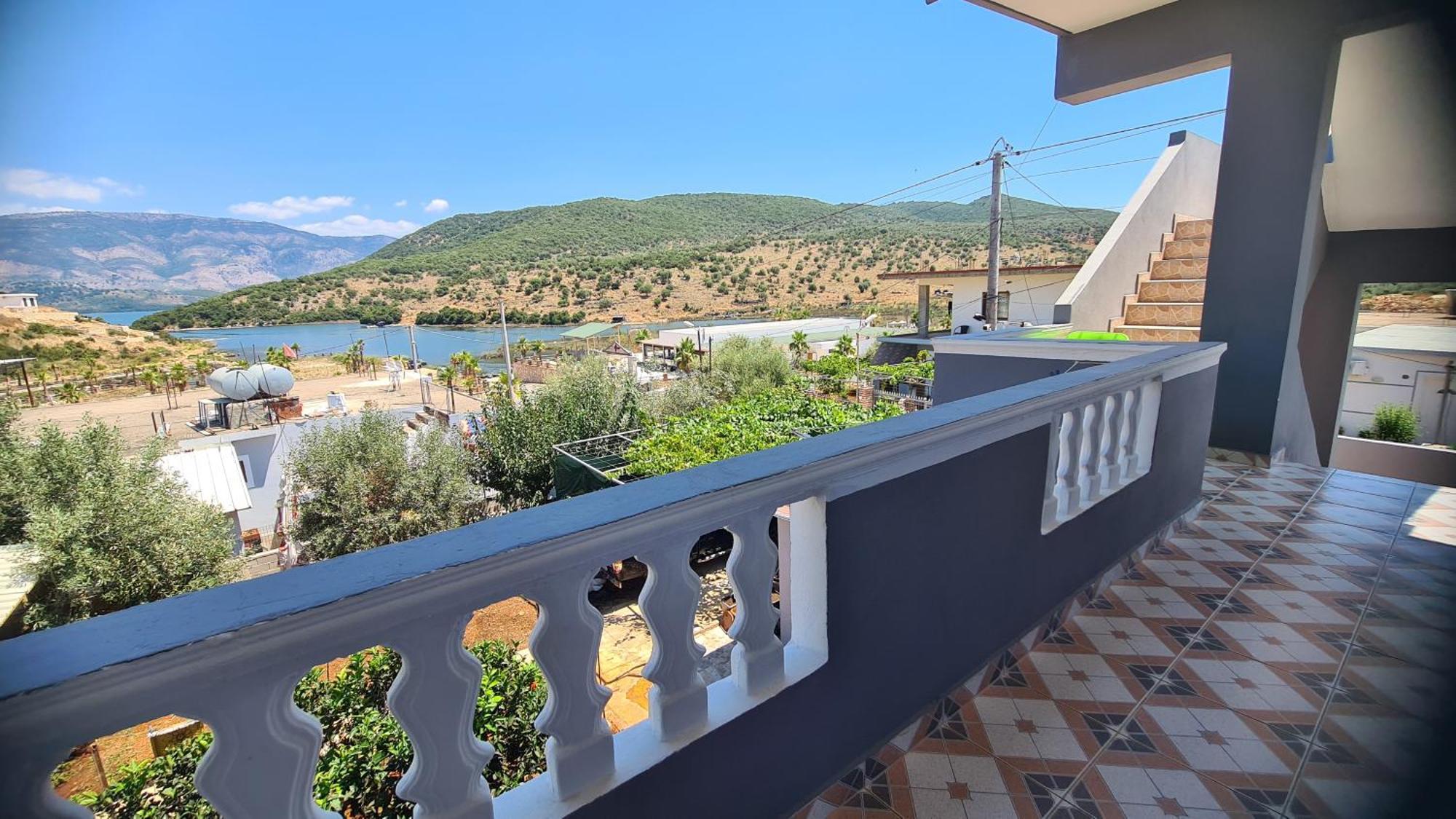 Villa Reshat Caca 사밀 외부 사진