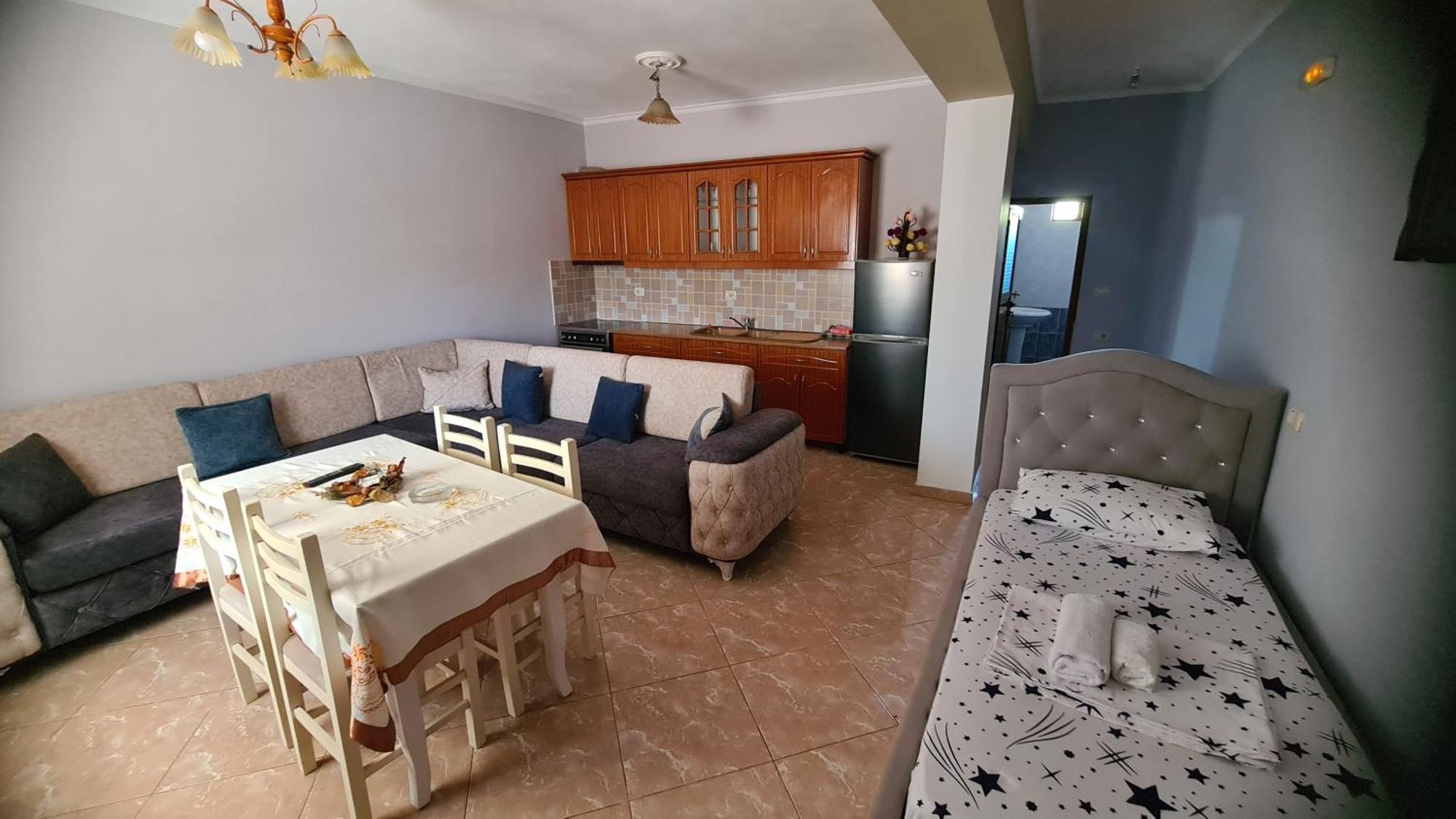 Villa Reshat Caca 사밀 외부 사진